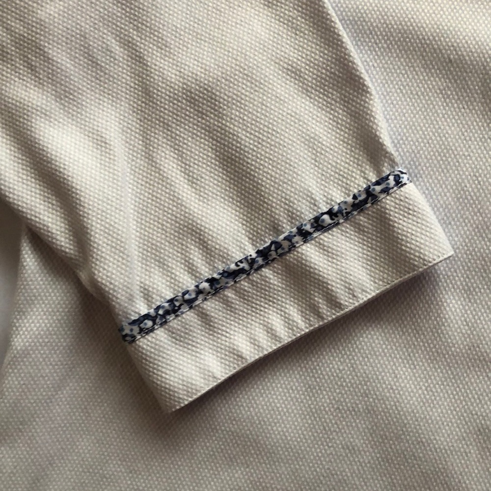 Button down Shirt - Picture 4 of 5